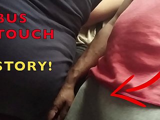 Nel omnibus vedevo che non indossavo biancheria intima attraverso la mia uniforme e mi sono avvicinato a macinare il suo culo grasso sul mio cazzo!