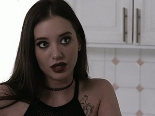 Corrupt coupled with aside hottie Riley Nixon loves lately uncultivated cuni